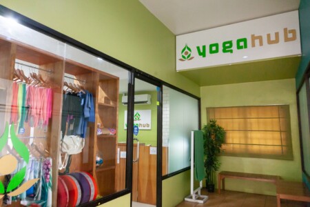 ヨガスタジオ