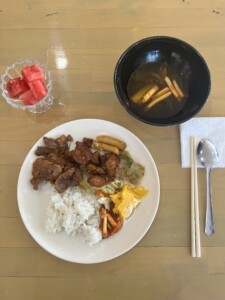 昼食